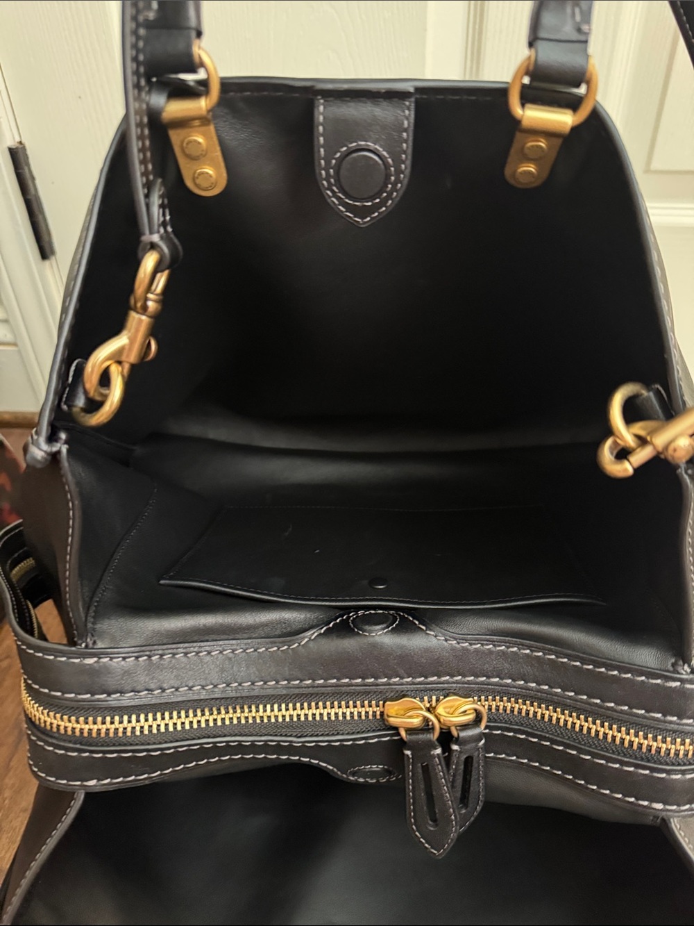 Coach Rogue Bag 40 Brass/Black CCX21 - Picture 6 of 9